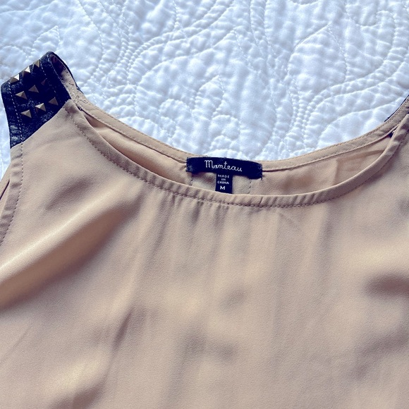 Nice looking Taupe/Tan sleeveless Hi-Low Tunic w/ leather looking & stud detail - Picture 11 of 12